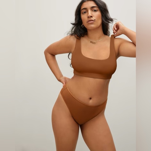 NWT Everlane The Cotton Tank Elastic Bottom Scoop Back Pullover Supportive Bra - Picture 1 of 5